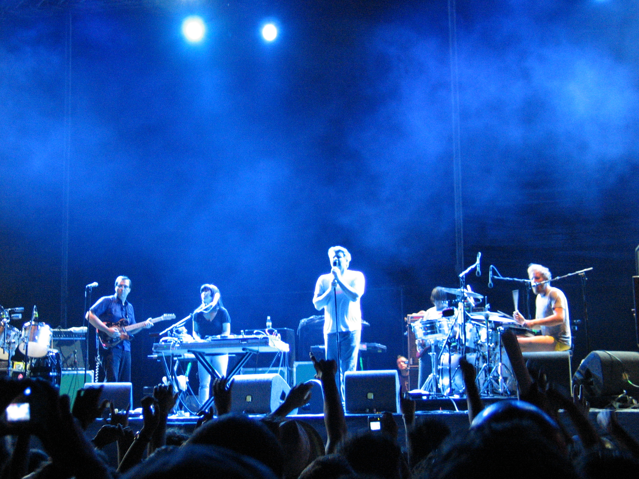 LCD Soundsystem en directo en el festival Super Bock Super Rock, Portugal, julio 2007